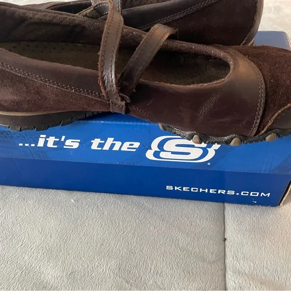 Skechers Brown Suede Loafers with Velcro Strap - Picture 7 of 9